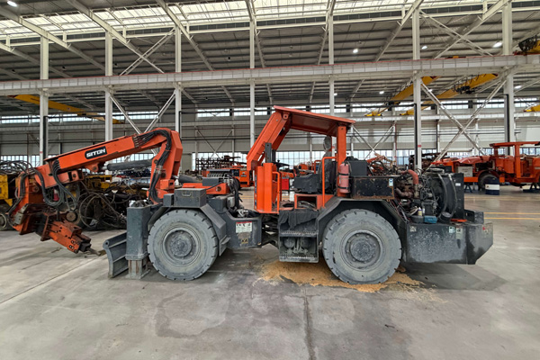 鑫通XMPYT-54/362型撬毛台车